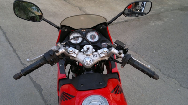 ขาย CBR150 กุญแจใหญ่เดิมๆสวยกริ๊ป 33000 บาท