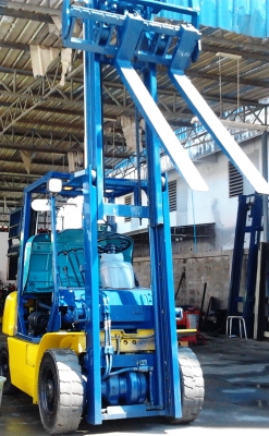 ขายรถยกโคมัสสึ2.5ตันรุ่น12เครื่องดีซลงาเทด้ำรับประกัน6เดือนขายด่วนๆๆๆๆๆ