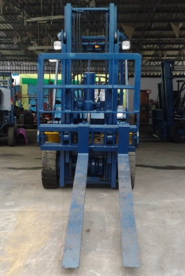 ขายรถยกโคมัสสึ2.5ตันรุ่น12เครื่องดีซลงาเทด้ำรับประกัน6เดือนขายด่วนๆๆๆๆๆ