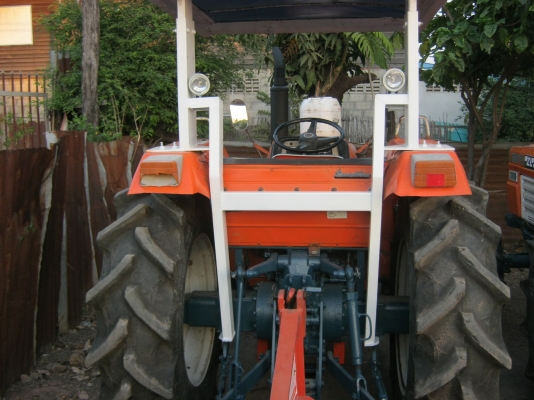 ขายด่วนรถไถนาคูโบต้า l 4202dt 4wd 4x4 เทอร์โบเพาเวอร์สวยๆพร้อมใบมีดดันหน้า-ผานหลัง 6x22 lcsพร้อมใช้ครับ...