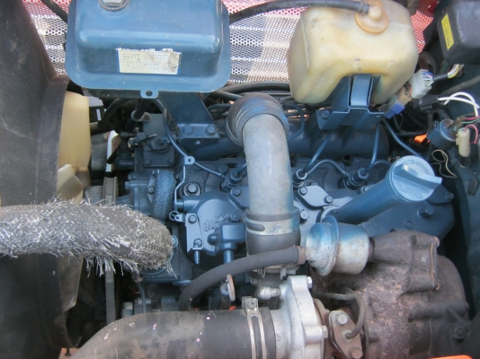 ขายด่วนรถไถนาคูโบต้า l 4202dt 4wd 4x4 เทอร์โบเพาเวอร์สวยๆพร้อมใบมีดดันหน้า-ผานหลัง 6x22 lcsพร้อมใช้ครับ...