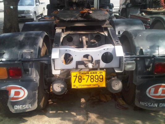 ขายหัวลาก Nissan UD ปี53 320แรง ใช้น้อยสภาพดี