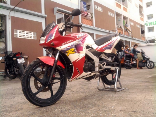 ขออนุญาติขาย HONDA BEAT 110 มือเดียว สีแดงขาวมุก ล้อแม็ก