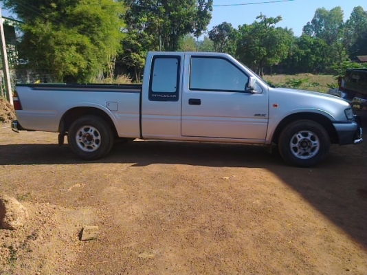 ISUZU DRAGON EYE SLX ปี 40 เครื่อง 2.5-Turbo รถบางเดิมทั้งคัน แอร์ย็น เพาเวอร์ กระจกไฟฟ้า ภาษีเต็ม