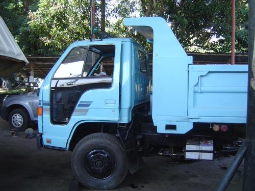 ขายรถดัมพ์ ISUZU NKR 110Hp พวงมาลัยเพาเวอร์