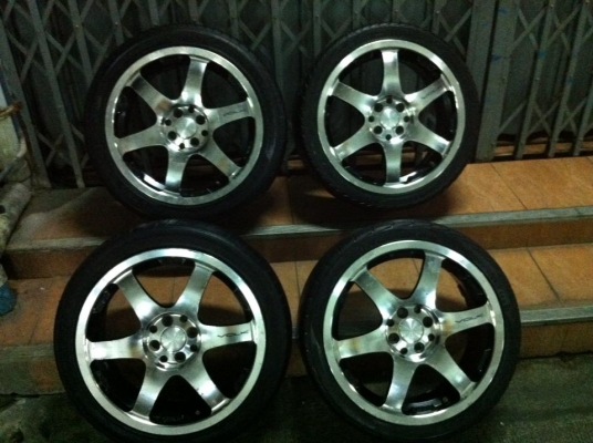 ขายแม๊กVOLK 6ก้านสวยๆ ขอบ17 4รู100/114 พร้อมยางปี09 ราคา6700บาท และ ขอบ16 ถูกๆๆ