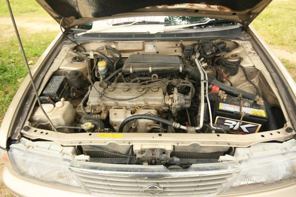 nissan sunny ปี 1998 nissan sunny ปี 1998
