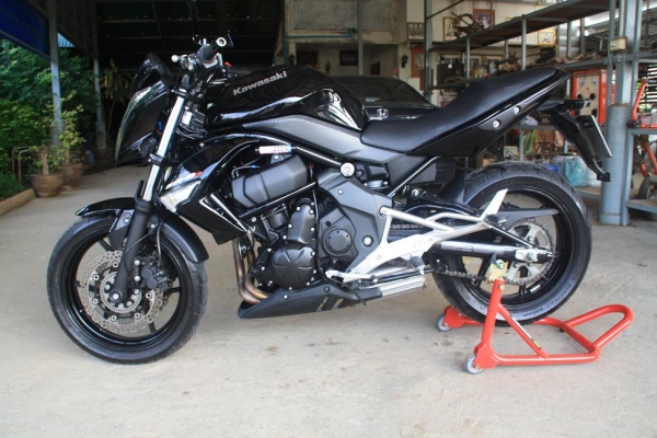 ขาย ER6 N ปี 2011 ABS รถวิ่ง 17XX ทะเบียนพร้อมโอน รถสวยใสๆ ใหม่มาก 184000