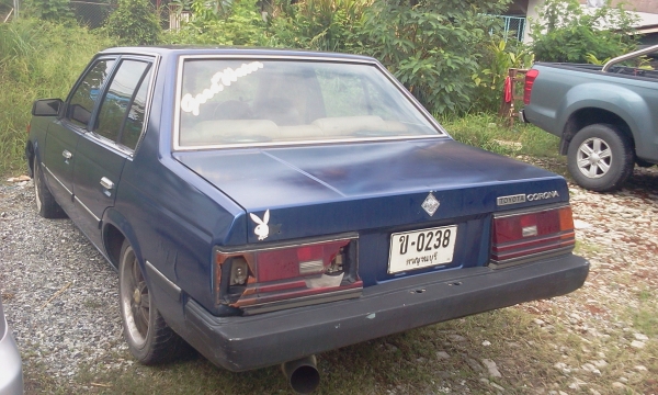 ขาย toyota หน้าแหลม รถเก๋งคลาสสิค ติดแก็สแล้วพร้อมใช้คับ