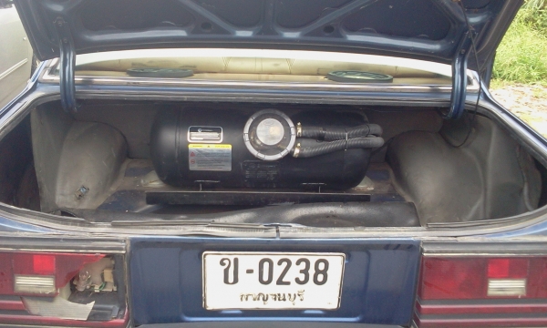 ขาย toyota หน้าแหลม รถเก๋งคลาสสิค ติดแก็สแล้วพร้อมใช้คับ