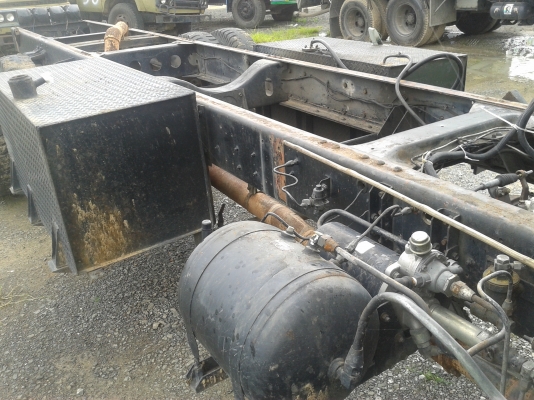 ขาย 6 ล้อหัวแซชซี ยาว 6.20 เมตร เครื่อง195แรง