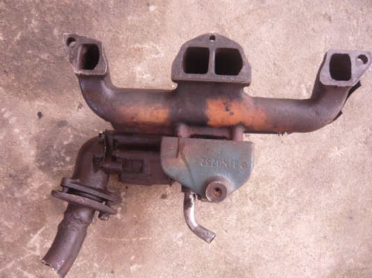 ขายเทอร์โบ z18 พร้อมเขาไอเสียใส่ Nissan Ld20II