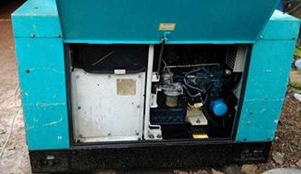 ขาย เครื่องปั่นไฟ +เครื่องเชื่อม Denyo สนใจสอบถาม 089 0962657