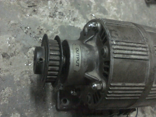 คลัทซ์และเบรคไฟฟ้าส่งกำลังให้อุปกรณ์ทำงานเพียงแต่ต่อไฟเข้าก็ส่งกำลังได้