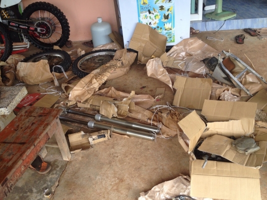 ขาย cr125 ปี99 อินวอยออกชื่อคนซื้อ รถโกดัง ประกอบเสร็จแล้ว พร้อมลุย!