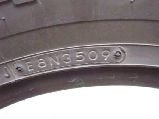 ขายยาง Nitto  265 70 16 ปี 09 Japan