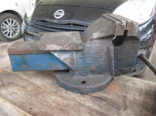 ปากกาจับงาน ปากขนาด 6"