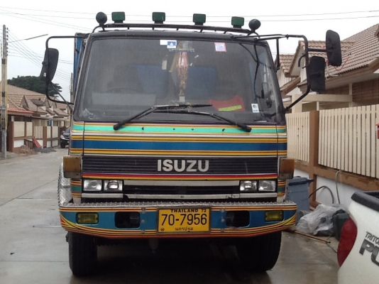 ISUZU ROCKY 175 12ล้อ บรรทุกได้30ตัน