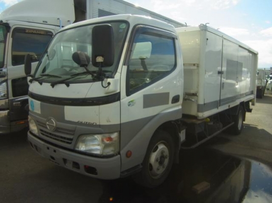 เชิญร่วมประมูลรถบรรทุกประสบอุบัติเหตุเเละมือสอง ทางเรามีบริการส่งภายในญี่ปุ่นครับ