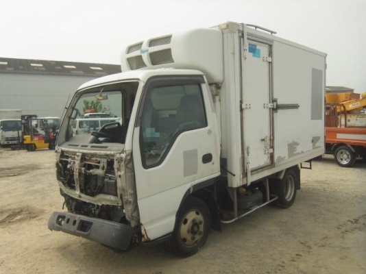 เชิญร่วมประมูลรถบรรทุกประสบอุบัติเหตุเเละมือสอง ทางเรามีบริการส่งภายในญี่ปุ่นครับ