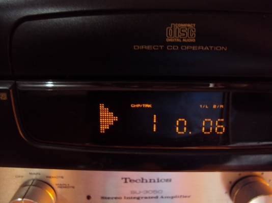 ขายเครื่องเล่นLD ของ PIONEER รุ่น CLD-S370