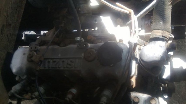 ขายรถ 4ล้อกลาง นิสสันคาบอนร์ ขายรถ 4ล้อกลาง นิสสันคาบอนร์