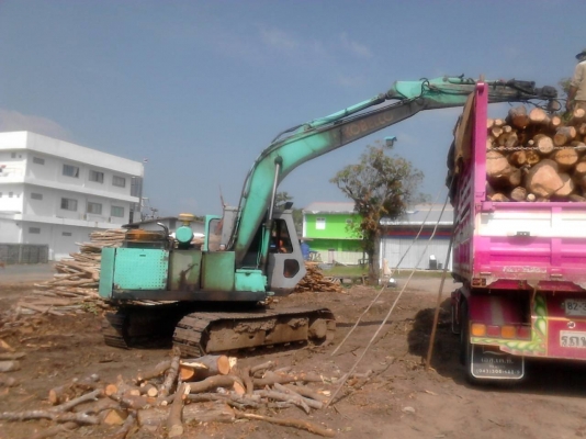 ขาย รถแบคโฮ คีบไม้ เหล็ก KOBELCO M-2 รถสภาพพร้อมใช้งานครับ