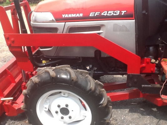ยันร์ม่า EF453 T 4 WD 2 เพลา ใบมีดดันหน้า