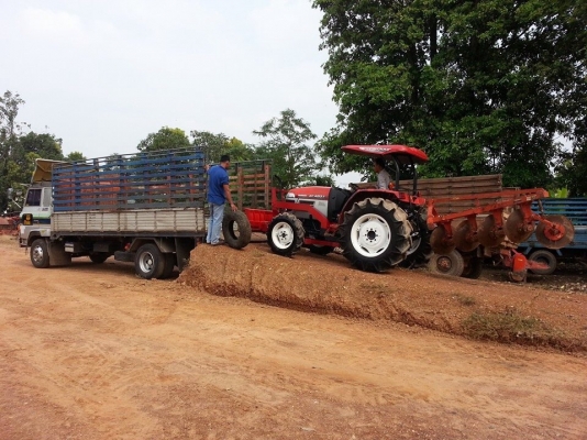 ยันร์ม่า EF453 T 4 WD 2 เพลา ใบมีดดันหน้า