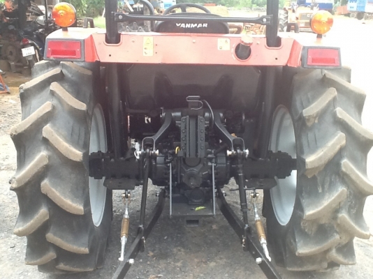 ยันร์ม่า EF453 T 4 WD 2 เพลา ใบมีดดันหน้า