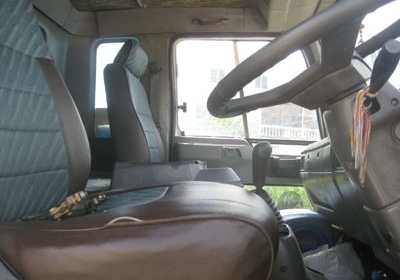 ขายหกล้อ 3H 195 แรง ตู้สิบบานไม่มีเสากลางยาว 7.2 เมตร สภาพพร้อมใช้ โทร 088-4501277