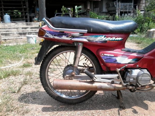 ขายดรีมทูทะเบียนพร้อมโอนภาษีขาดปี 54 เครื่องเดิมยังไม่เคยถอดรถเดิทพร้อมใช้ ขาย 8900 บาท