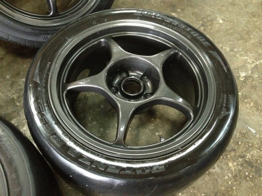 Enkei Pro1 ล้อเเท้ ขอบ17" 5รู114 หน้า8" หลัง9" พร้อมยางซอฟ ขาย 19,500 บาท