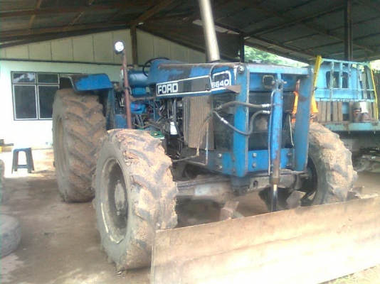 ขาย นิวฮอนแลนด์ 6640 2เพลา ตามสภาพ