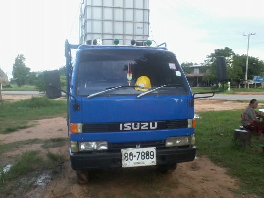 สี่ล้อใหญ่อีสุ สวยสวย พร้อใช้