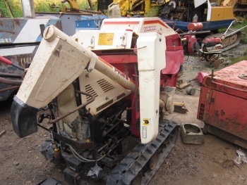 ขาย- เครื่องนวดข้าว รถนวดข้าว YANMAR: PKM 5 มือสองญี่ปุ่น