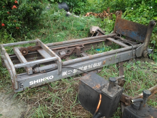 ขายเสารถโฟคลิฟ 1.5ตัน สูง 4.50 ม. 10,000 บาท ขายเสารถโฟคลิฟ 1.5ตัน สูง 4.50 ม. 10,000 บาท