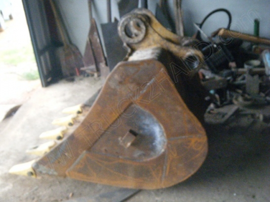 รถแบคโฮ ยี่ห้อ CAT รุ่น 312D รถออกห้างเมโทร