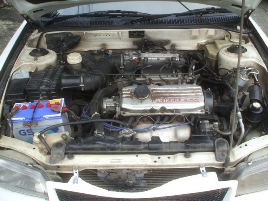 ขายอีคาร์ สีขาว เกียร์ออโต้ แต่งสวย ติดแก๊สแล้ว ขายถูก ด่วน 69000