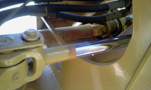 ขาย WA300-1 จากญี่ปุ่นแท้  มี  VDO  ให้ดู พร้อม เล่ม ทะเบียน จัดไฟแนนท์ ได้  1,000,000  คุณ กฤต