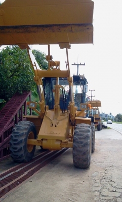 ขาย WA300-1 จากญี่ปุ่นแท้  มี  VDO  ให้ดู พร้อม เล่ม ทะเบียน จัดไฟแนนท์ ได้  1,000,000  คุณ กฤต