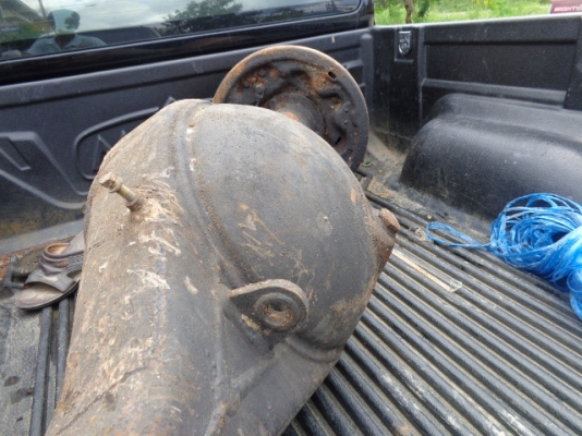 ขายเฟืองท้าย หกล้อTOYOTA ใหญ่ 8 รู ราคาถูก 8500