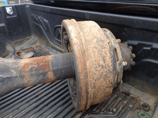 ขายเฟืองท้าย หกล้อTOYOTA ใหญ่ 8 รู ราคาถูก 8500