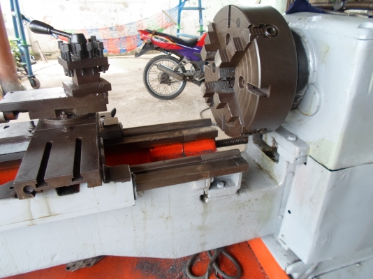 เครื่องกลึง 6 ฟุต เกียร์บล็อก 3 เพลา ขาย 80,000 พร้อมใช้ เครื่องกลึง 6 ฟุต เกียร์บล็อก 3 เพลา ขาย 80,000 พร้อมใช้