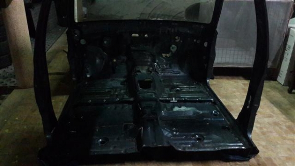 ขายหัว toyota surf ใส่ไมตี้ได้มีกระจกหน้าพร้อมซันรูฟ