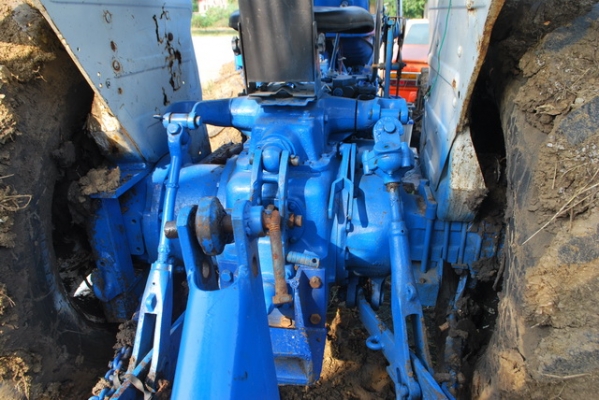 ขายรถไถฟอร์ด