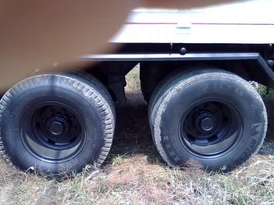 ขายหางพ่วง3เพลาแท้ยาว 7 เมตร รถปี50 ดั้มถุงลมยกล้อได้ 500000