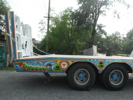 ขายรถเทรลเลอร์ 10 ล้อ HINO รถ 2 เพลา บรรทุกรถเกี่ยวข้าว เครื่อง EP100 เทอร์โบ = 285 แรงม้า (รถอยู่สุพรรณบุรี)