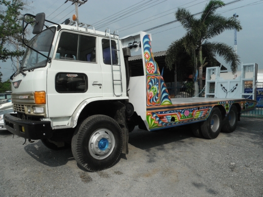 ขายรถเทรลเลอร์ 10 ล้อ HINO รถ 2 เพลา บรรทุกรถเกี่ยวข้าว เครื่อง EP100 เทอร์โบ = 285 แรงม้า (รถอยู่สุพรรณบุรี)