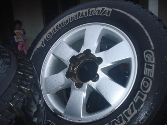 ขายล้อแมคขอบ 16 245/70/16